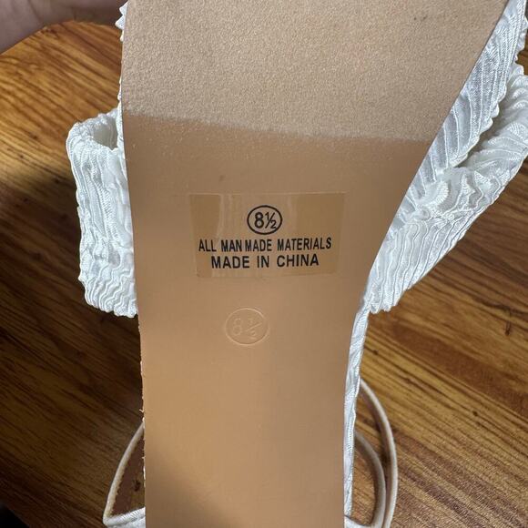 Lulus Platform Heel Women Size 8.5 Lilsa White Bow Platform Ankle Strap Bride - Picture 4 of 9